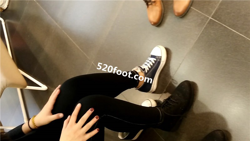 G2231����Ь��ɫ������Ů��[00_00_39][20170329-132812-9].JPG