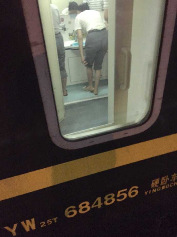 0 (8).jpg