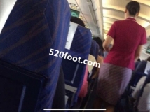 �Ϸ����տս�35��ĳ���Ь��Ƥ������ߺ���΢����ζ���������