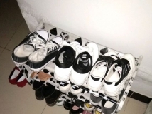 ѧУ�����Ĺ�ԢЬ�࣬���һ˫���ӵ�������ˮ����ô��